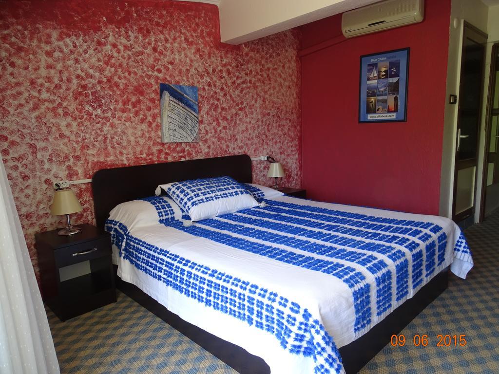 Hotel Villa Berk เฟทิเย ภายนอก รูปภาพ